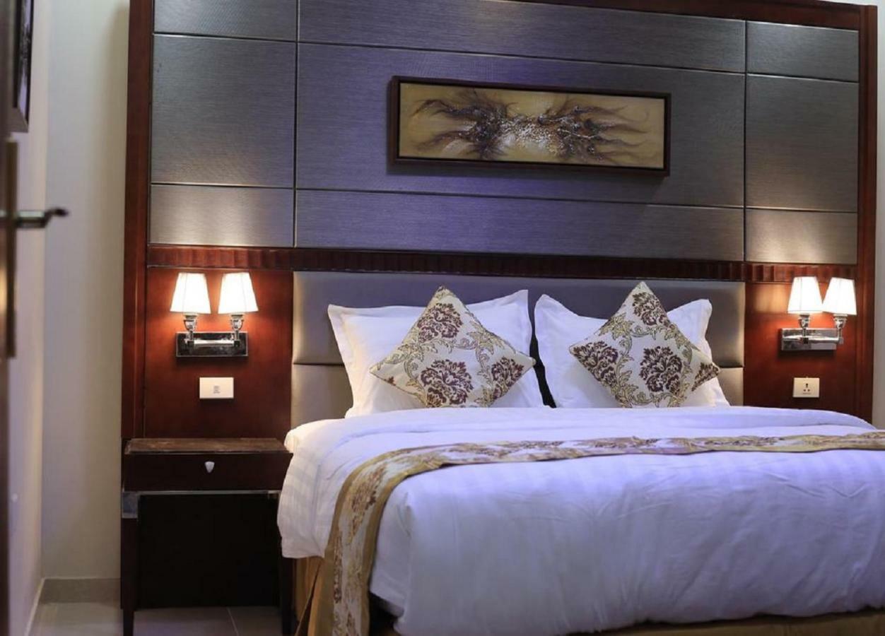 The 40Th Pearl Hotel Suites ジェッダ エクステリア 写真