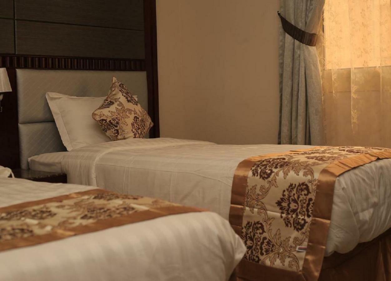 The 40Th Pearl Hotel Suites ジェッダ エクステリア 写真